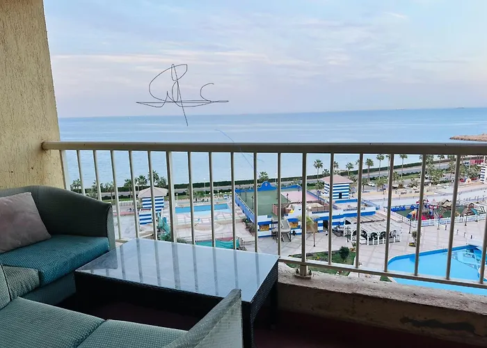 In Porto Sokhna 3*