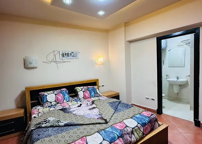 In Porto Sokhna Szálloda 3*